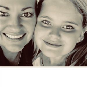 Meet your Posher, Ava